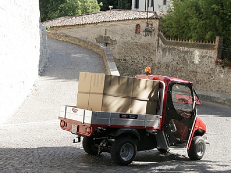 Posttransporter ueberwinden Gefaelle von ueber 30%