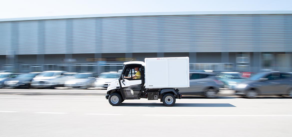 Light commercial vehicles for home delivery