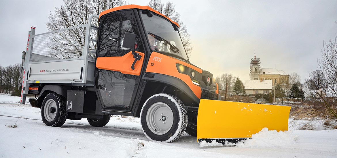 ALKE' electric vehicles with Snowplough