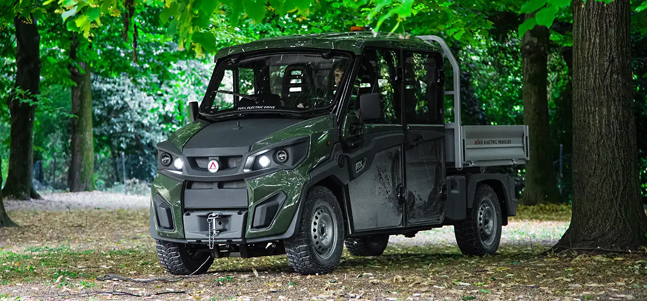 Elektro-Militärfahrzeug 4x4 für das Gelände