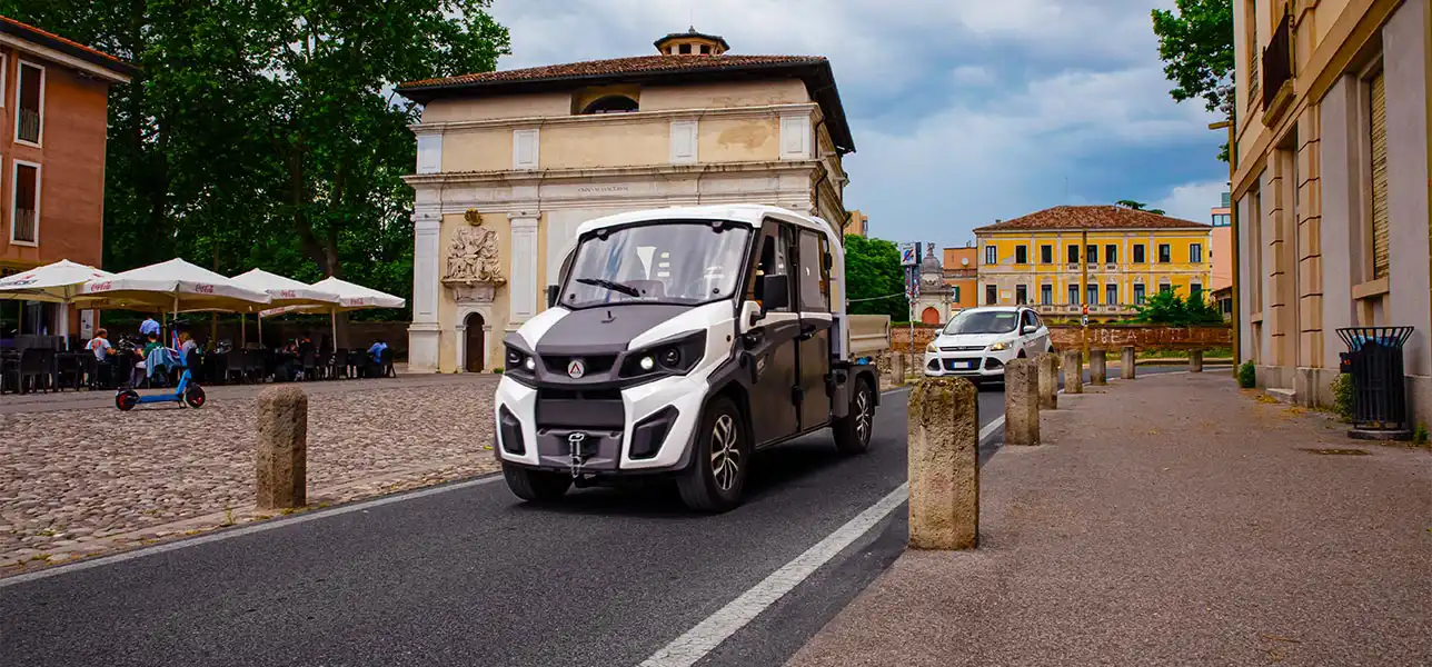 4-Sitzer-Elektro-Lkw ATX4 Alkè