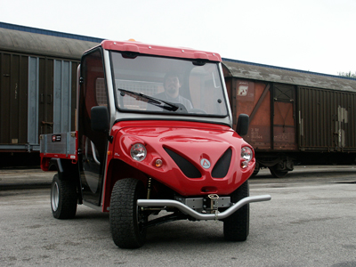 electric platform truck for railway stations