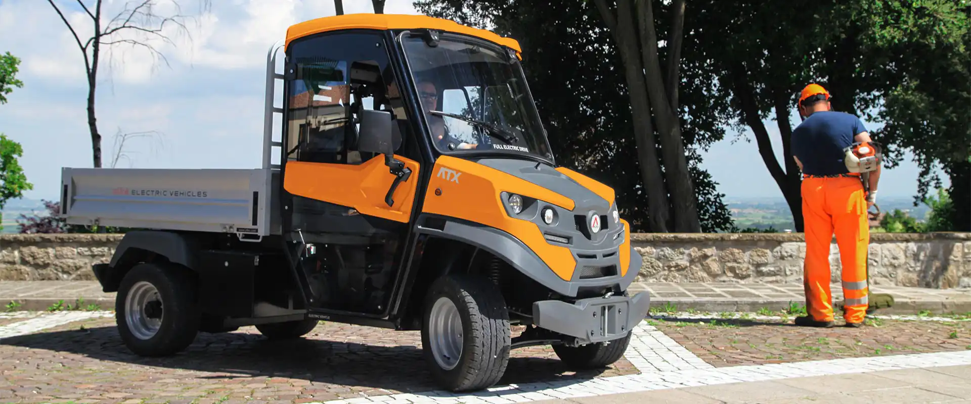 Electric utility vehicles for parks and gardens Alkè