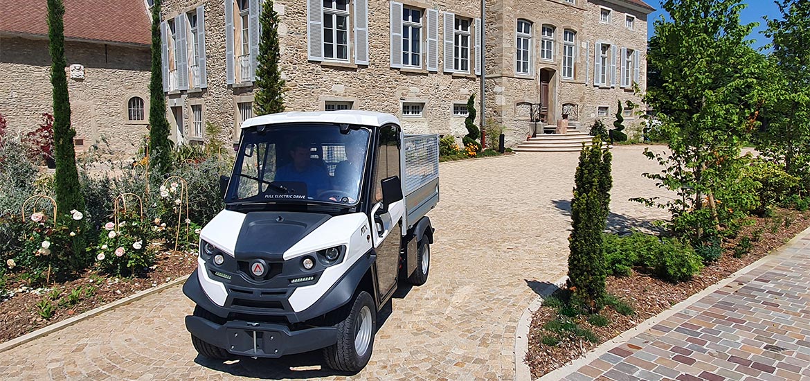 Sustainable agritourism with Alkè electric vehicles