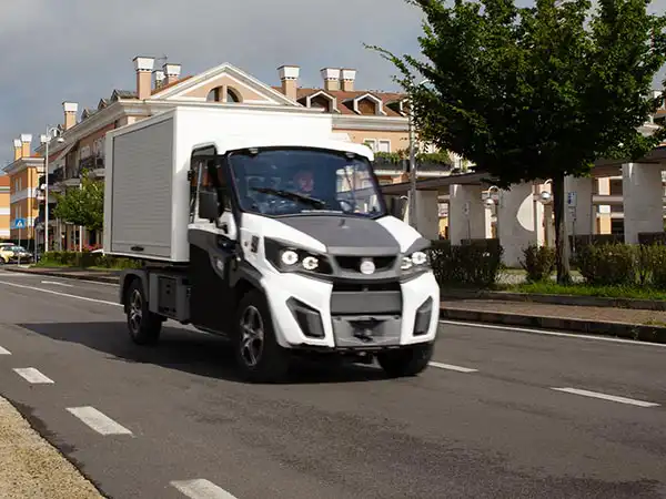 Van body electric vehicle ATX4