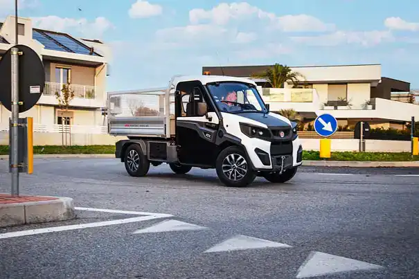 ALKÈ approved utility vehicle - Mesh side extensions ALKÈ approved utility vehicle - Mesh side extensions