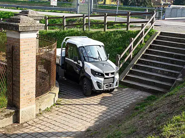 Small electric utility vehicles Alkè ATX 440S